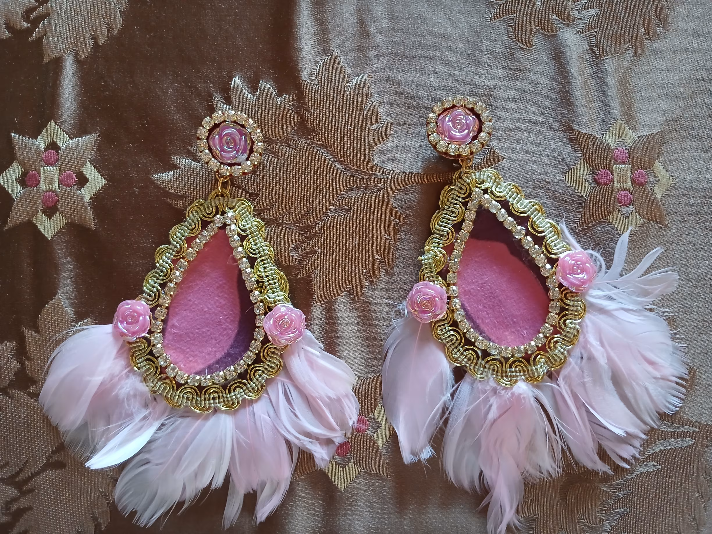 Orecchini con le piume